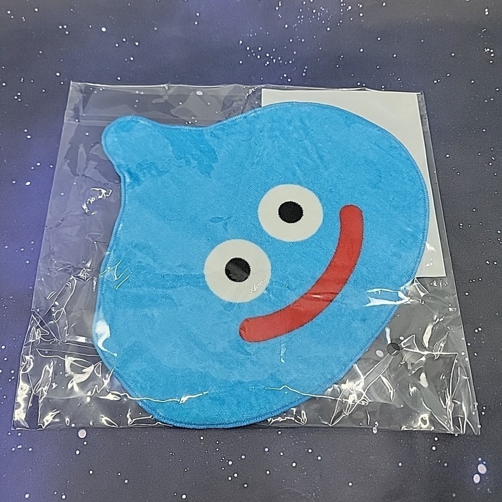 Dragon‎ Quest Smile Slime Diecut Hand Towel Slime Square Enix NEW US SELLER